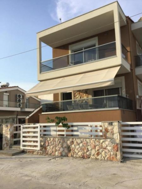 Estia House M